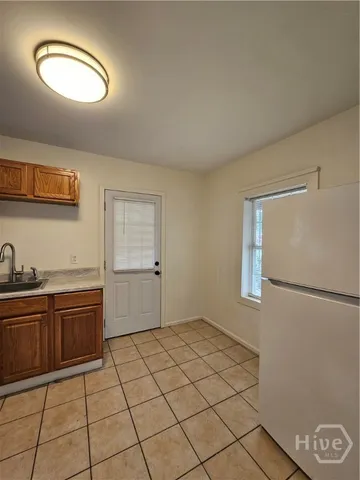 $1,350 | 1134 East 53rd Street, Unit B, Savannah, GA 31404