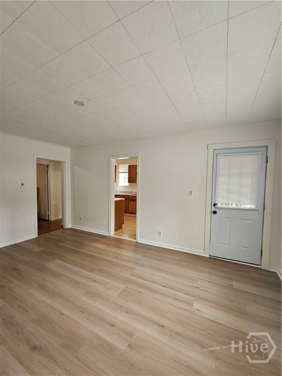 1134 East 53rd Street, Unit B Savannah, GA 31404 - Photo 5 of 21