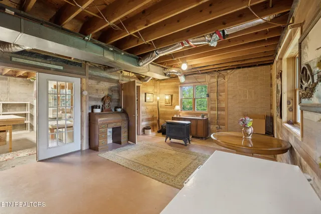 $680,000 | 186 Caney Creek Road, Reliance, TN 37369