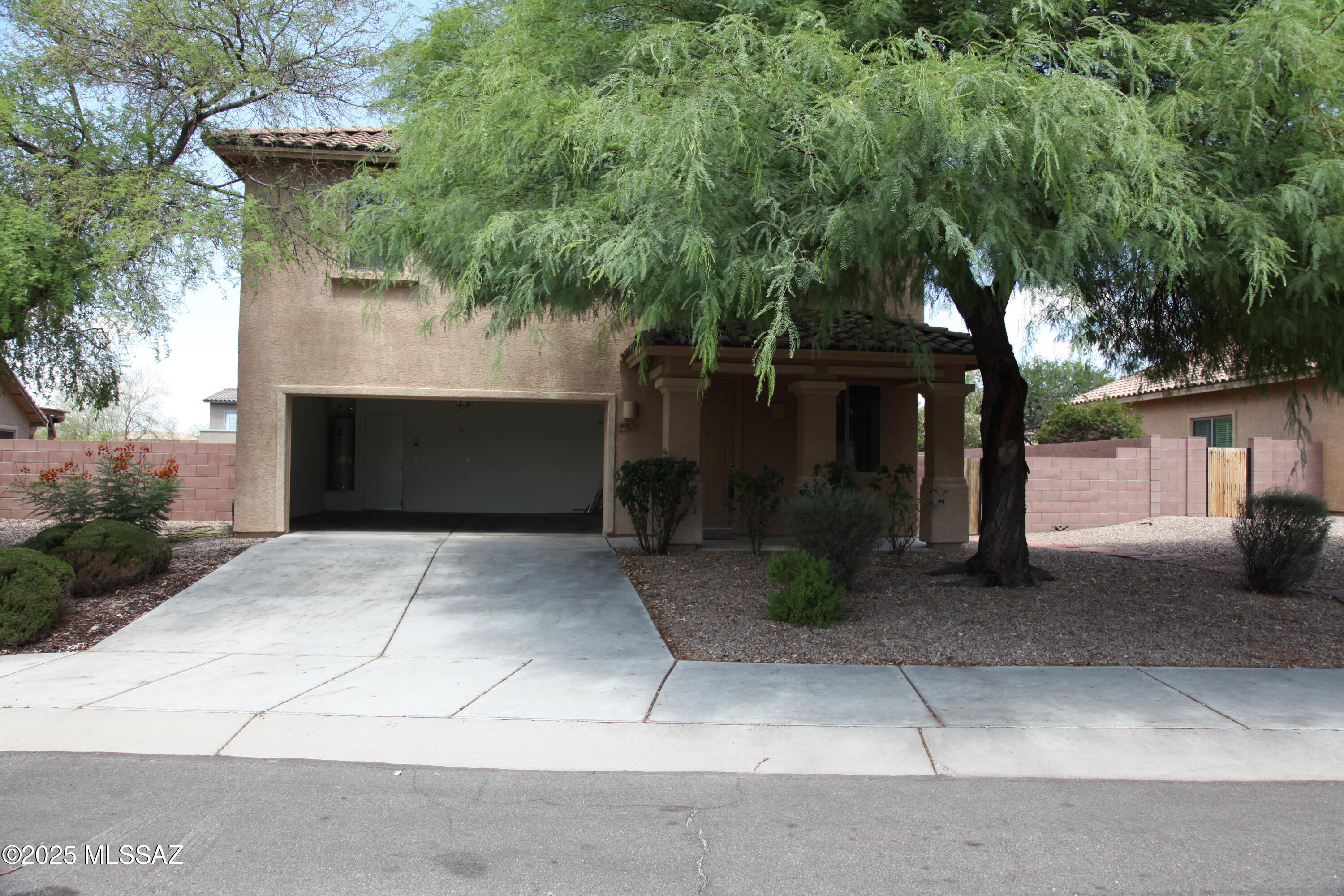 9270 South Sweet Spring Road Tucson, AZ 85756 - Photo 4 of 43 Gallery Image 4