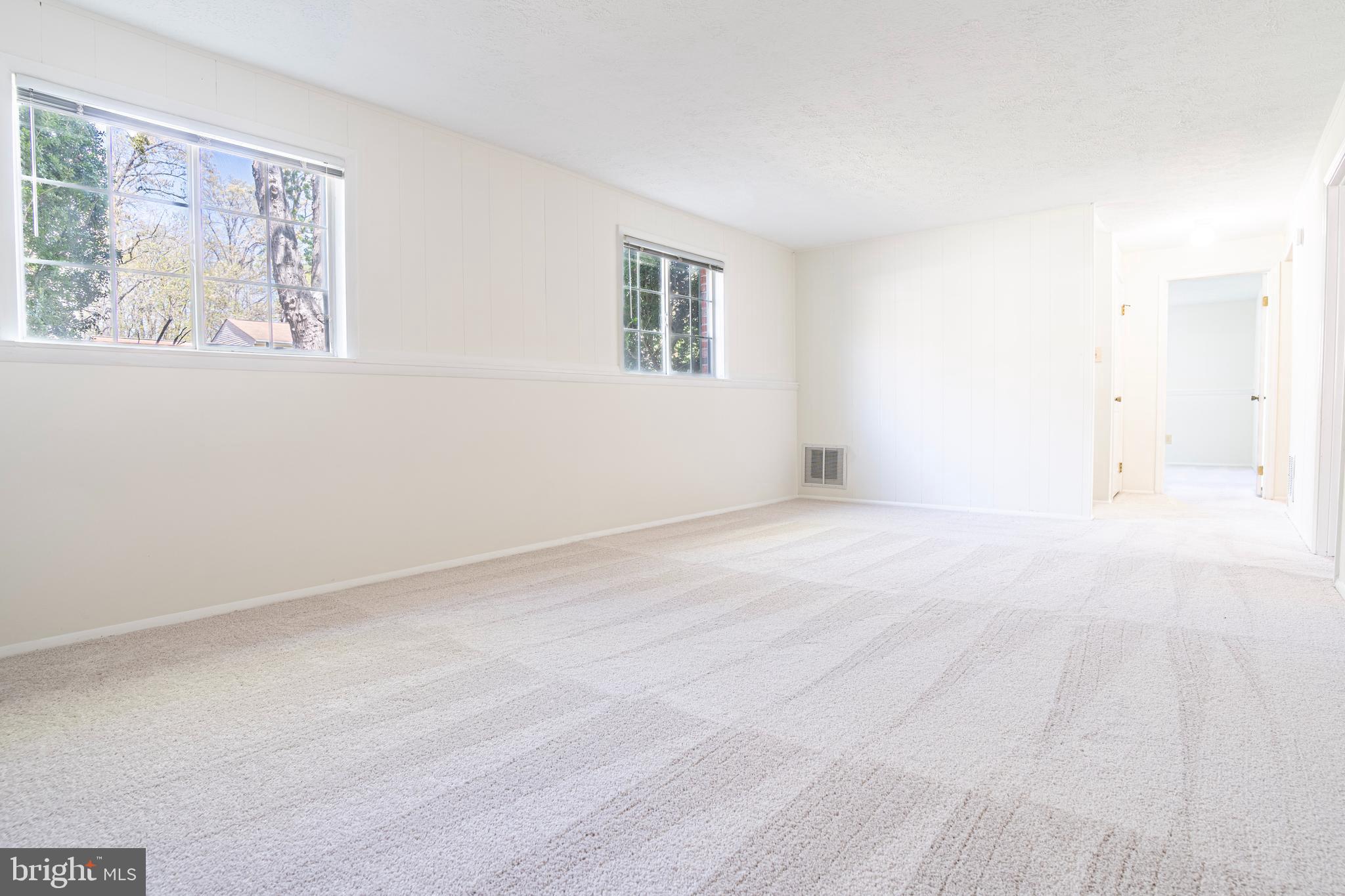 110 Applegate Drive Sterling, VA 20164 - Photo 19 of 25