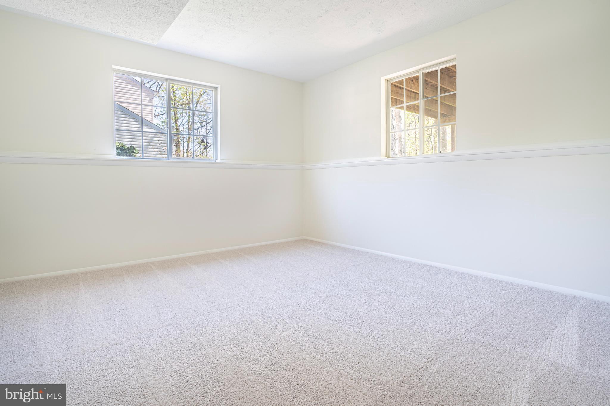 110 Applegate Drive Sterling, VA 20164 - Photo 22 of 25