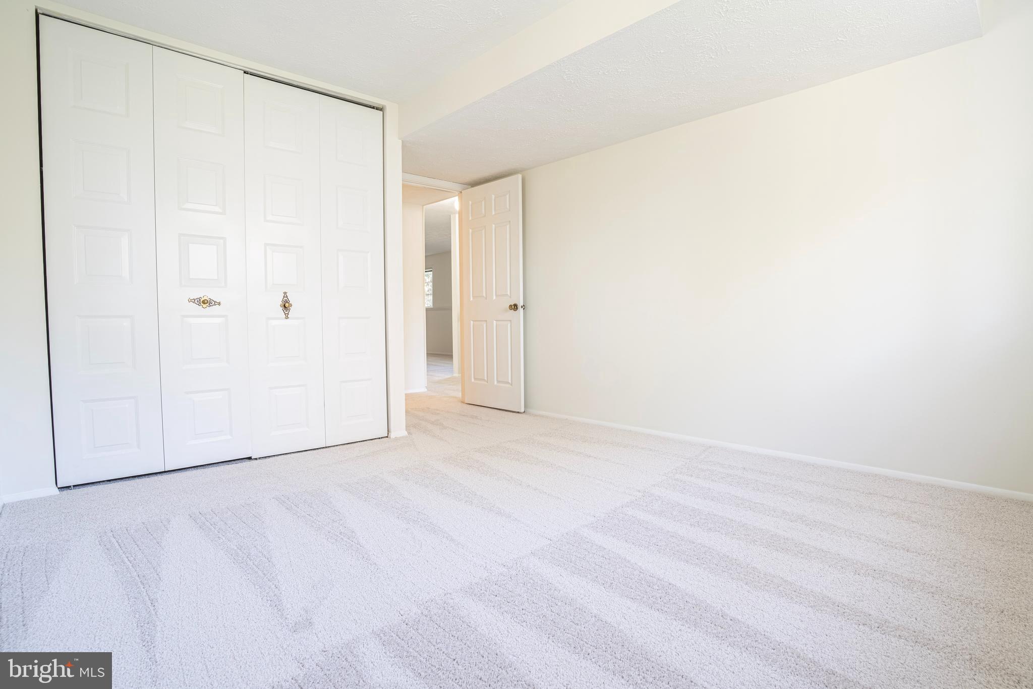 110 Applegate Drive Sterling, VA 20164 - Photo 23 of 25