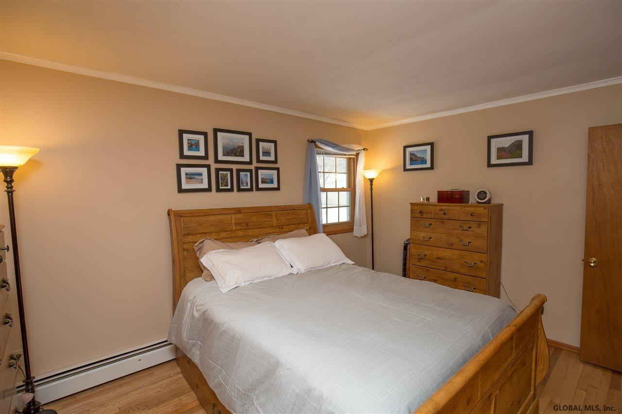 105 Beacon Road Bethlehem, NY 12077 - Photo 10 of 20 Photo 10