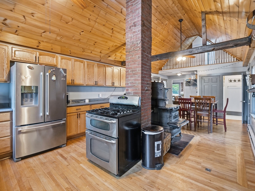 9 Turnpike Road Townsend, MA 01469 - Photo 13 of 42