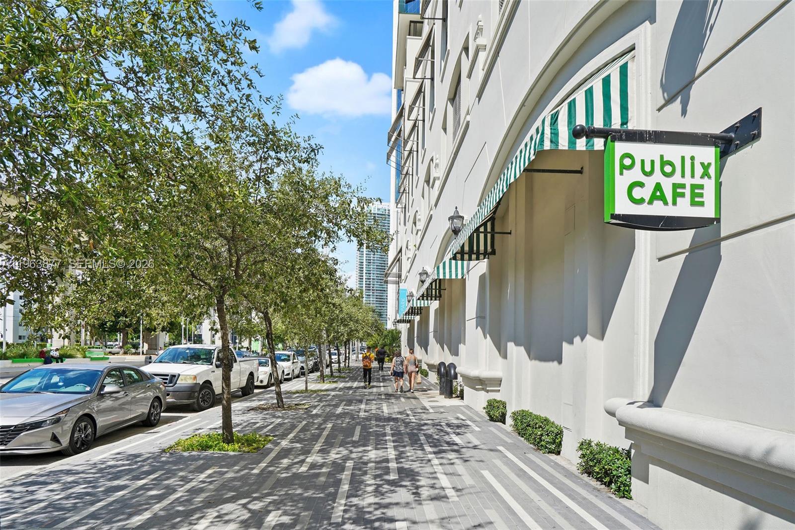 999 Southwest 1st Avenue, Unit 2303 Miami, FL 33130 - Photo 43 of 44 a view of a street with sitting area