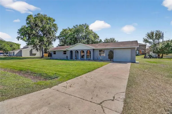 $284,900 | 5505 Pheasant Drive, Mulberry, FL 33860