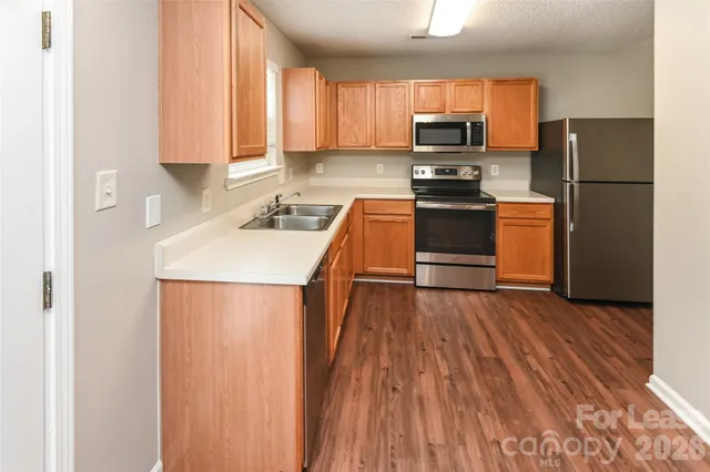 $1,755 | 10626 Pickerel Lane, Charlotte, NC 28213