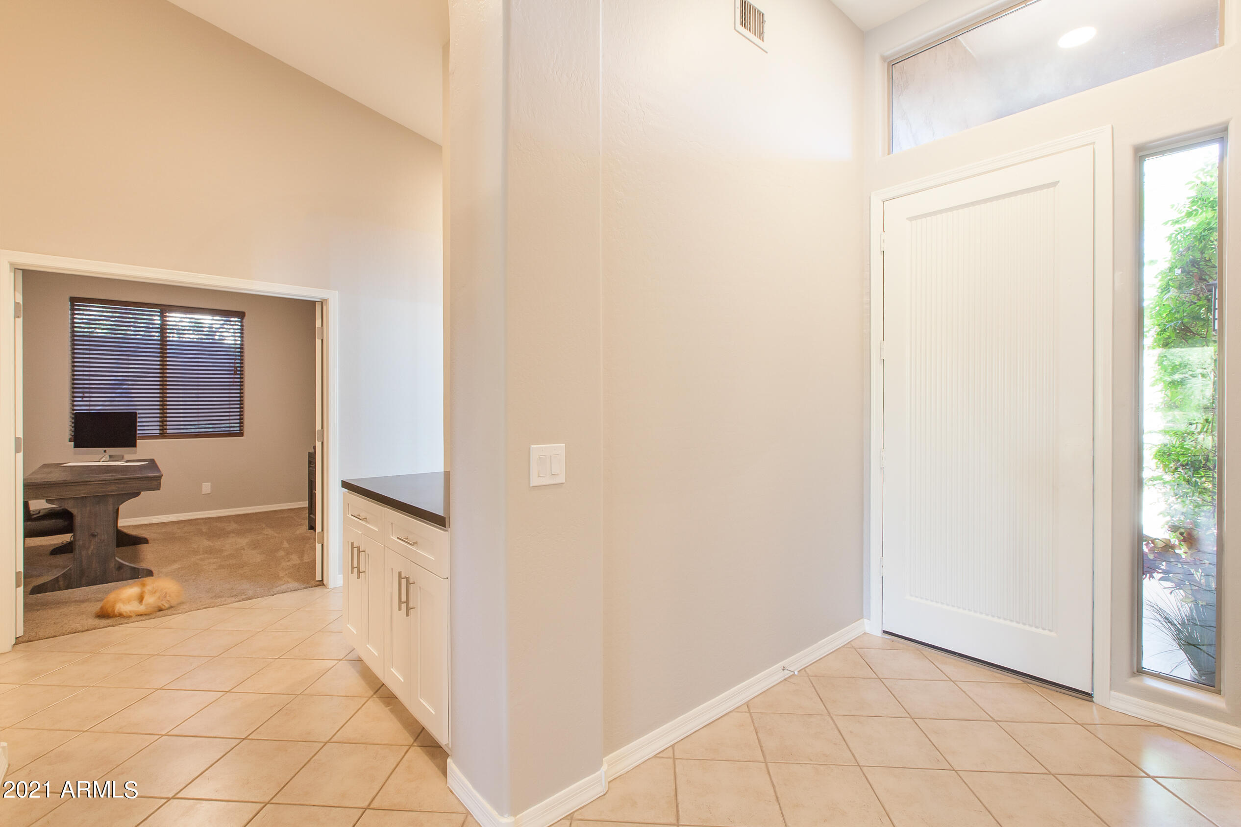 7446 East Glenn Moore Road Scottsdale, AZ 85255 - Photo 5 of 32 Front Foyer