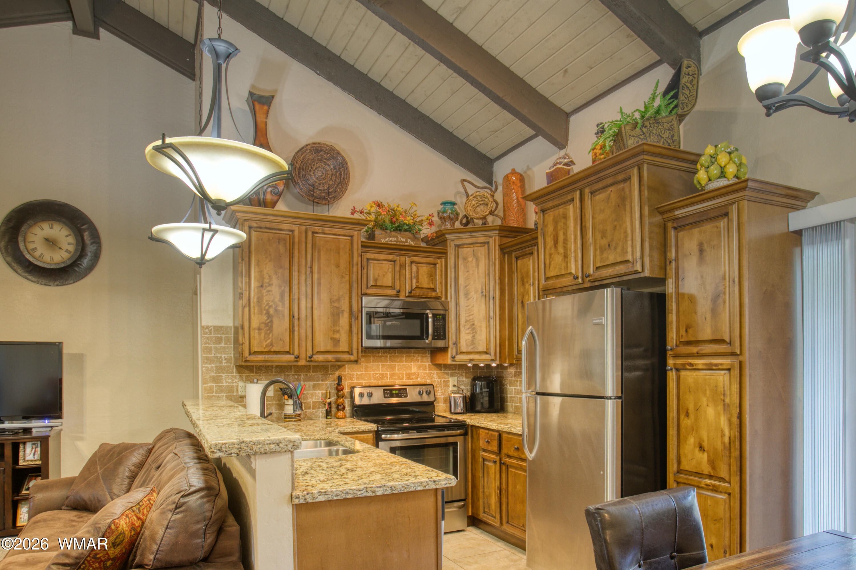4536 Resort Loop Pinetop, AZ 85935 - Photo 1 of 29 super remodeled kitchen