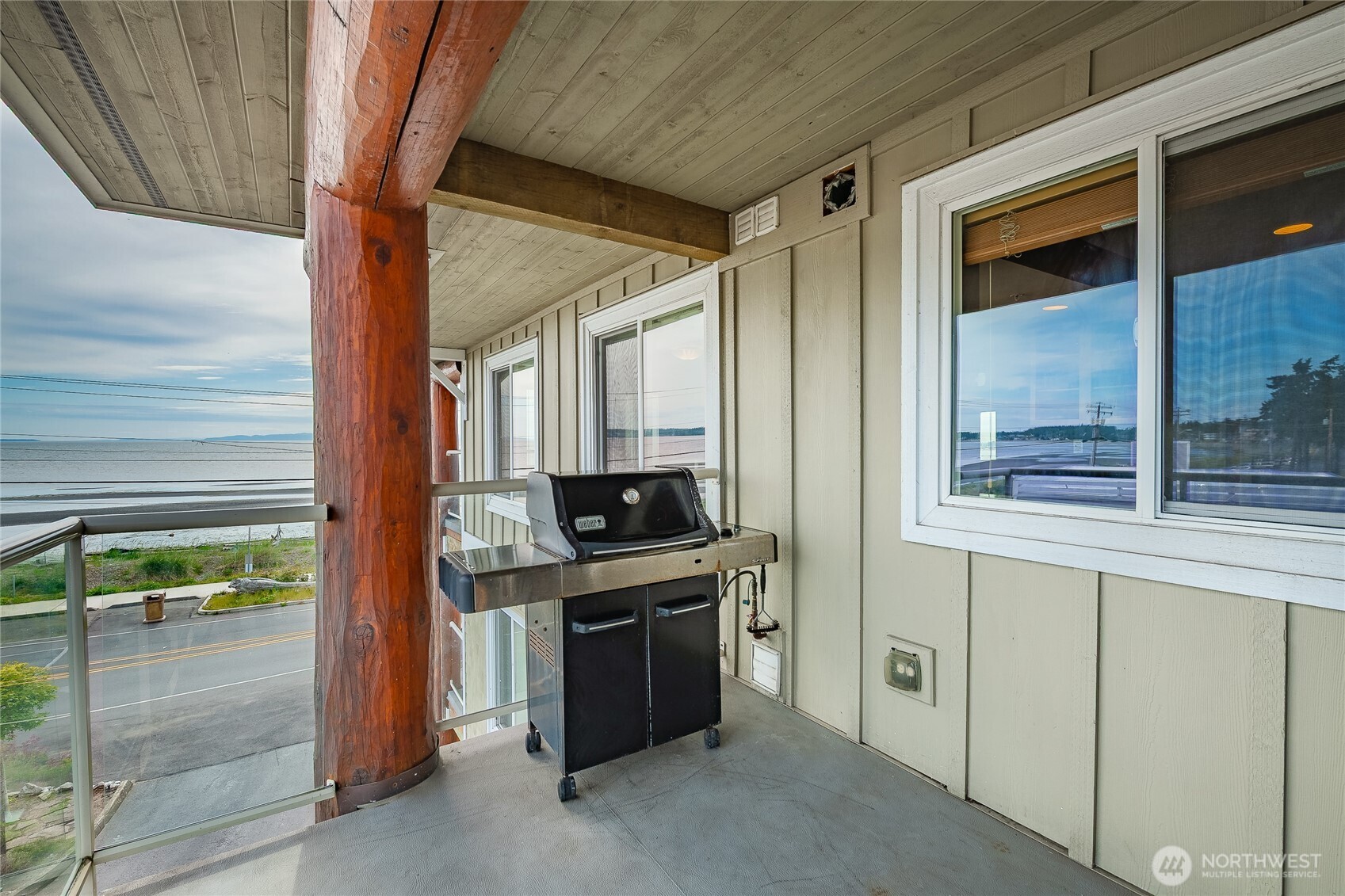 8075 Harborview Road, Unit 301 Blaine, WA 98230 - Photo 7 of 39 Gallery Image 7