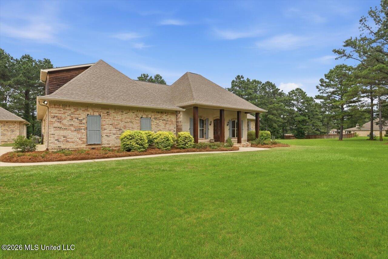 304 Kitty Hawk Circle Brandon, MS 39047 - Photo 3 of 45 03-304 Kitty Hawk Cir _ Hometoursms.com