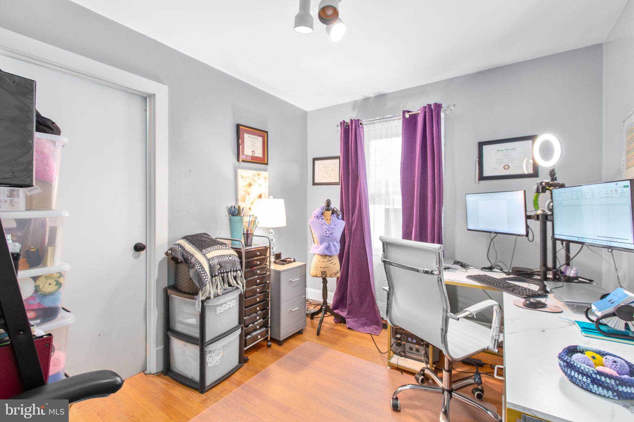 80 Ferry Road Fredericksburg, VA 22405 - Photo 17 of 39 a living room with furniture and a window
