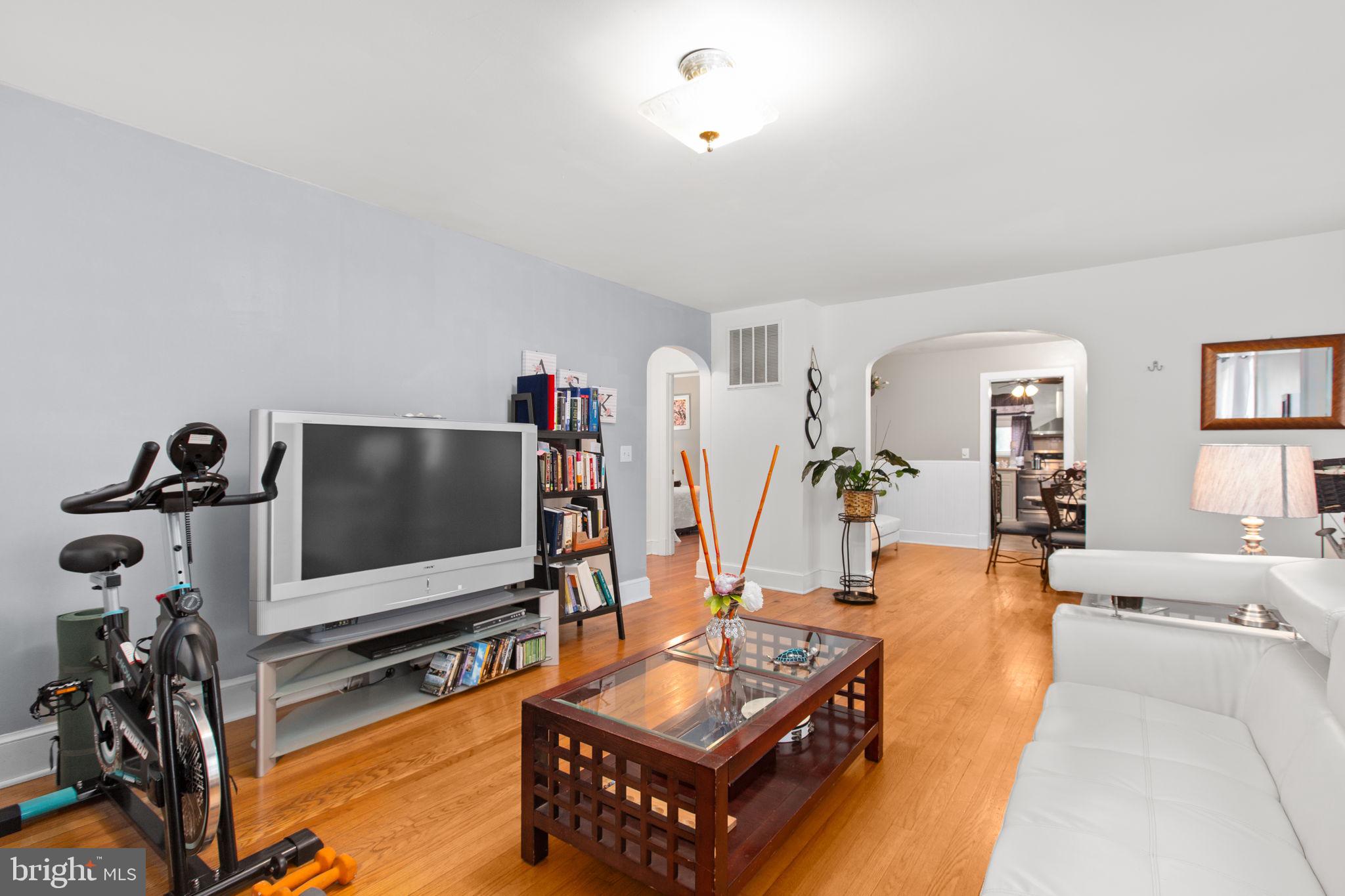 80 Ferry Road Fredericksburg, VA 22405 - Photo 6 of 39 a living room with furniture and a flat screen tv