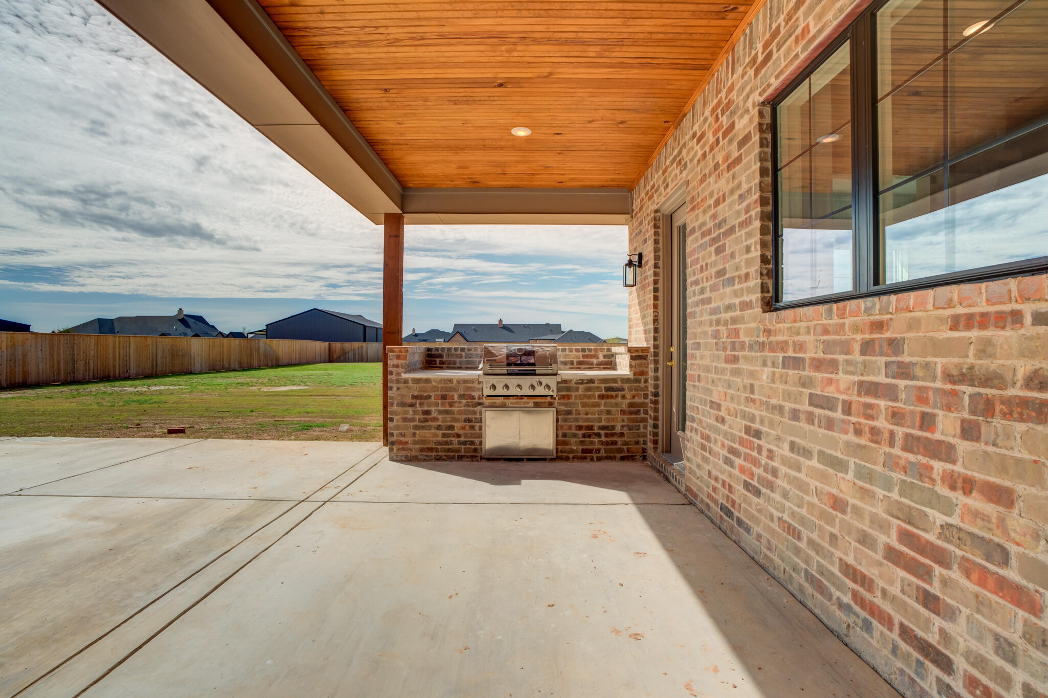 5309 County Road 7670 Lubbock, TX 79424 - Photo 51 of 53 a view of a terrace with yard