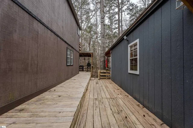 $235,000 | 370 North Port Bass Drive, Fair Play, SC 29643