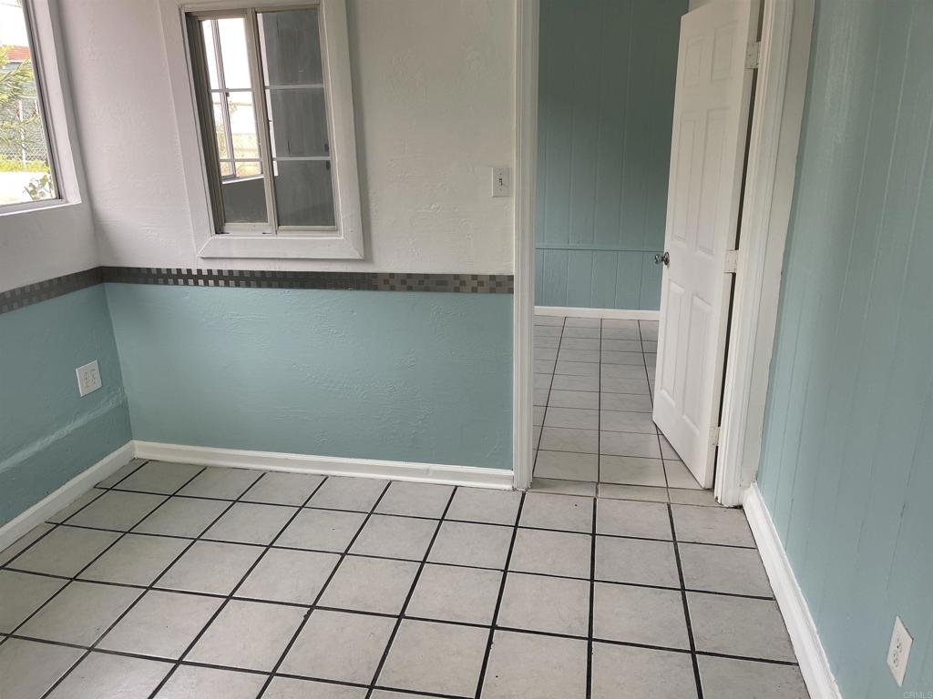 216 East Mission Road, Unit C Fallbrook, CA 92028 - Photo 4 of 8