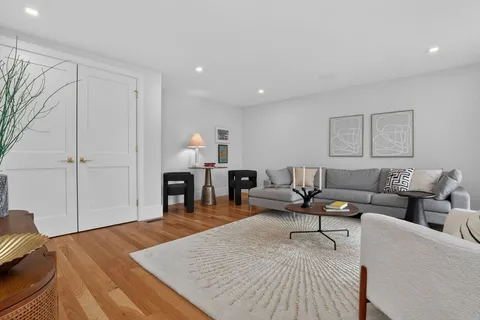 $1,449,000 | 8-10 Mercer Street, Unit PH, Boston, MA 02127
