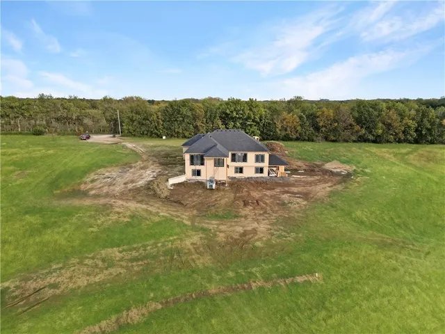 $630,000 | 22663 Cherry Tree Lane, Sedalia, MO 65301