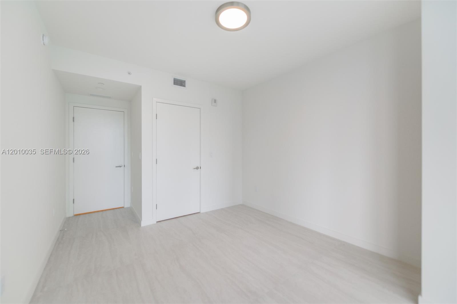 77 Southeast 5th Street, Unit 2603 Miami, FL 33131 - Photo 30 of 67