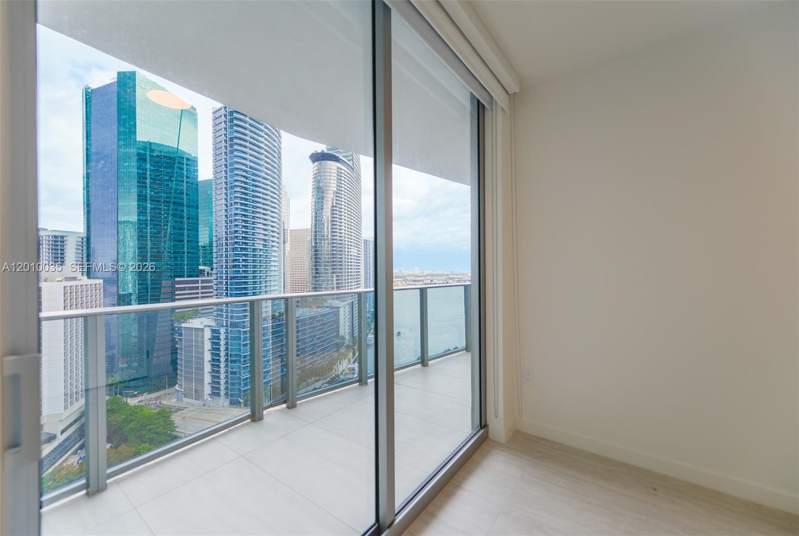 77 Southeast 5th Street, Unit 2603 Miami, FL 33131 - Photo 31 of 67 a view of balcony with balcony