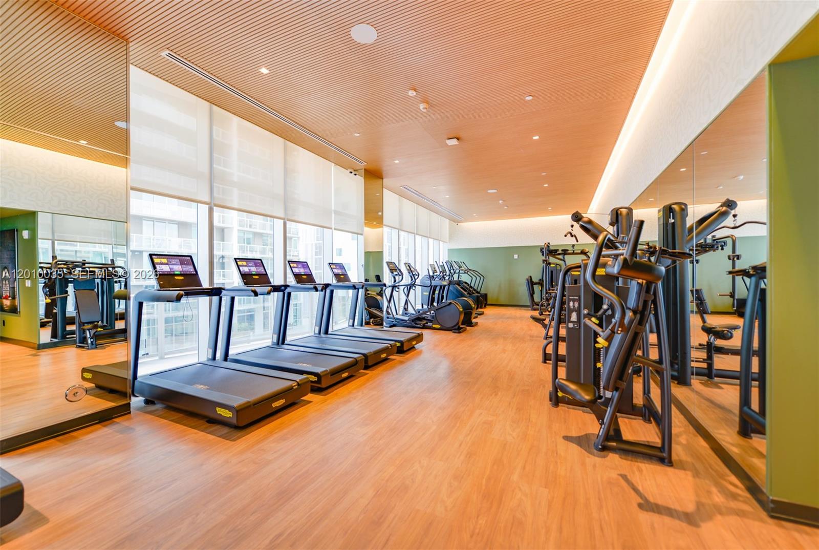 77 Southeast 5th Street, Unit 2603 Miami, FL 33131 - Photo 41 of 67