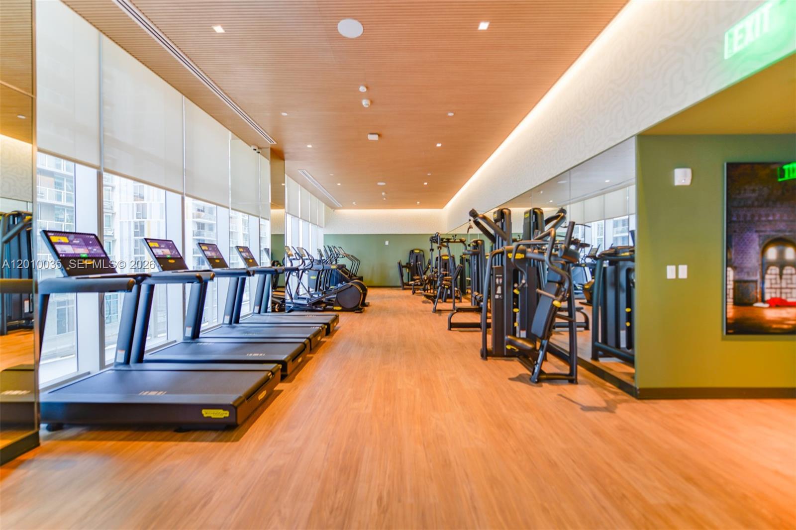 77 Southeast 5th Street, Unit 2603 Miami, FL 33131 - Photo 43 of 67