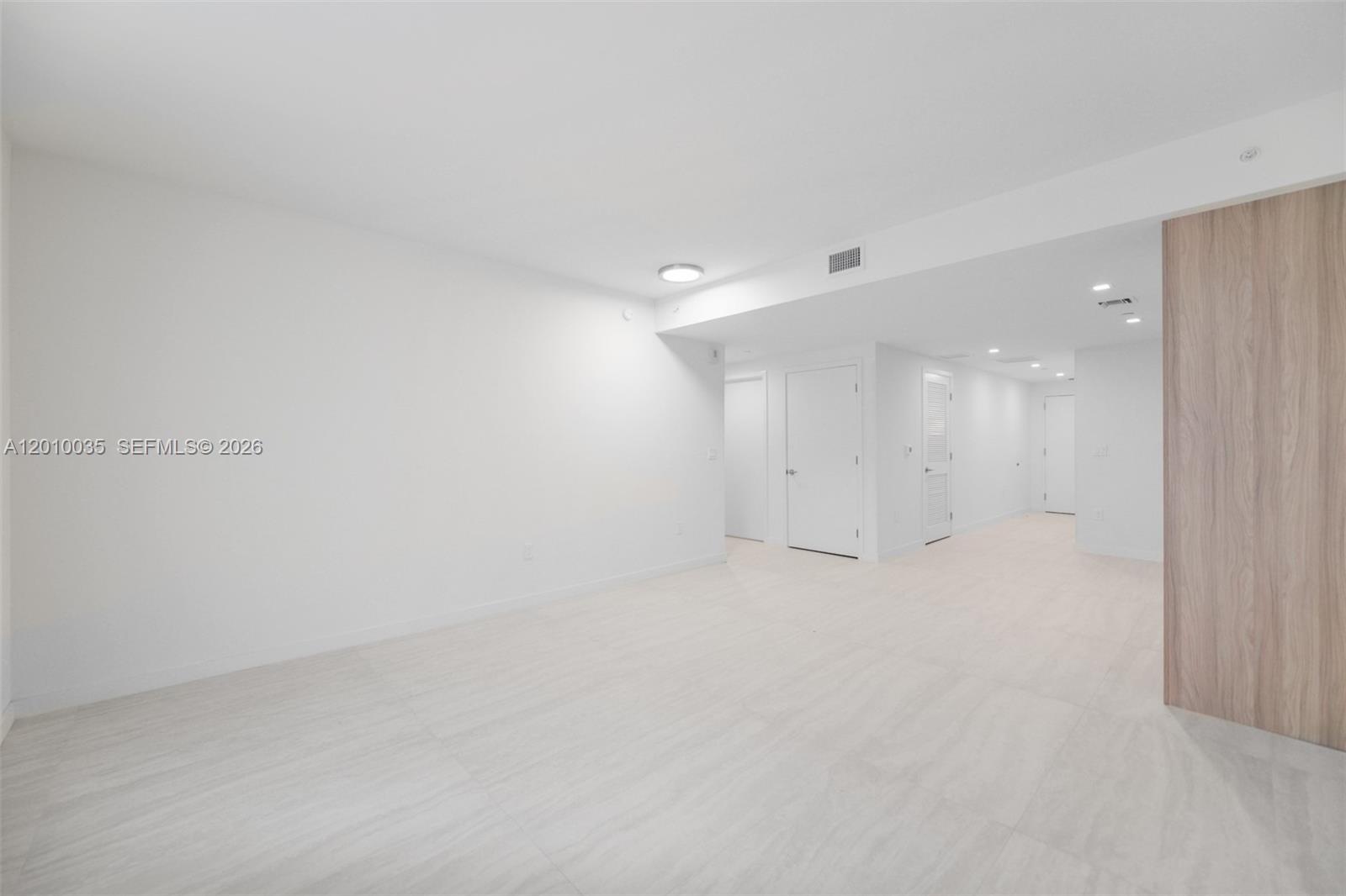 77 Southeast 5th Street, Unit 2603 Miami, FL 33131 - Photo 7 of 67