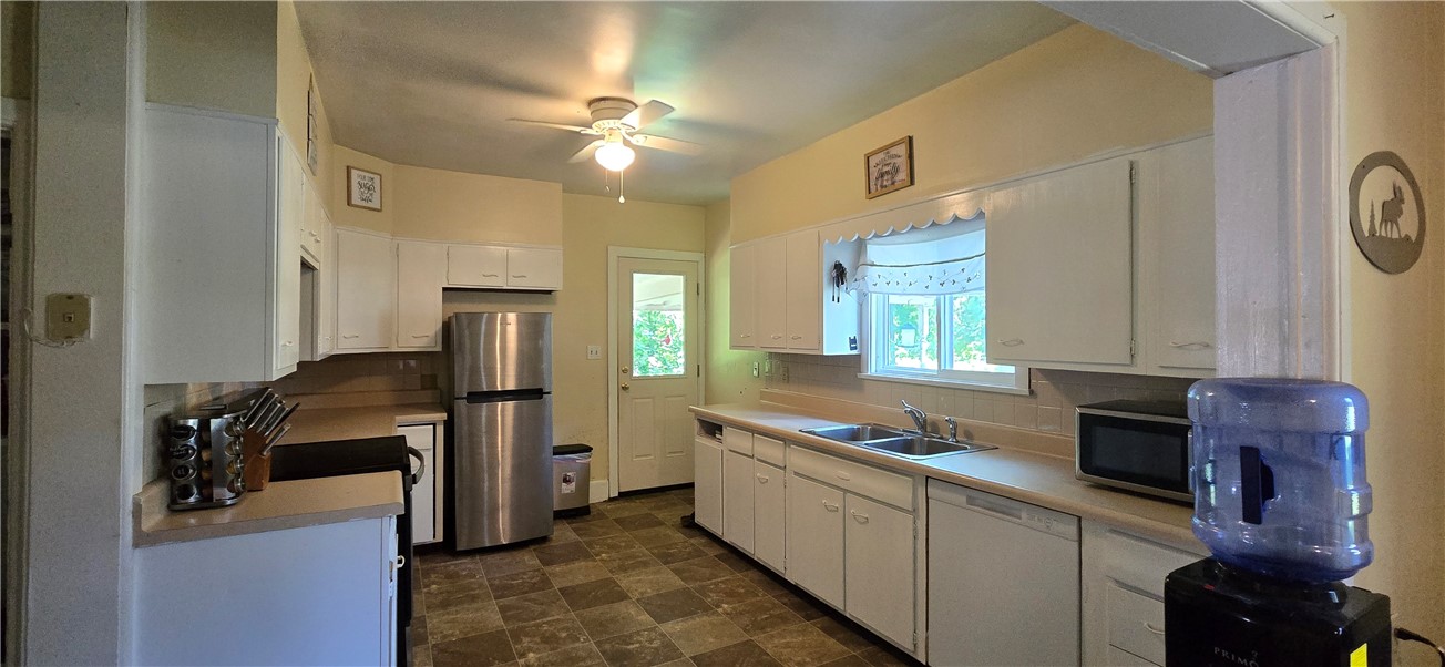 25 Spring Street Livonia, NY 14487 - Photo 6 of 24