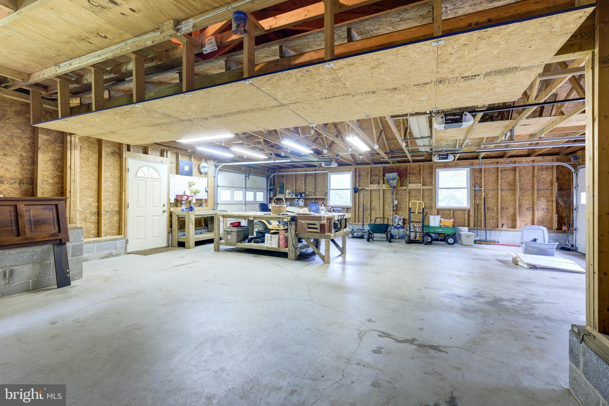 1681 Exeter Road Westminster, MD 21157 - Photo 21 of 24 Perfect for Cars/Workshop/Boat/ Your choice!