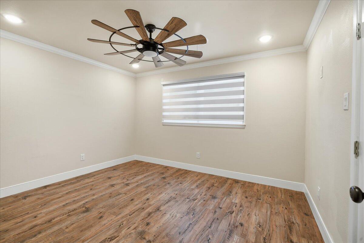 3808 61st Street Lubbock, TX 79413 - Photo 12 of 30 room