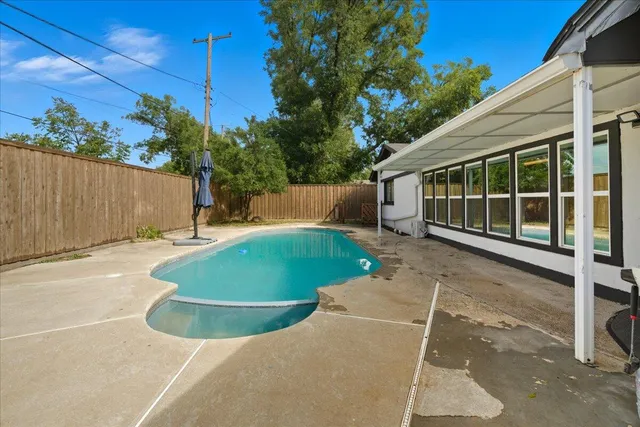 $425,000 | 3808 61st Street, Lubbock, TX 79413