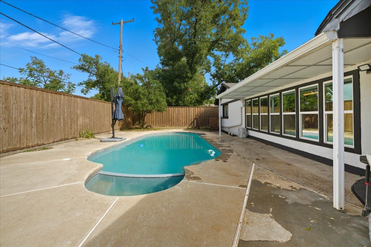 3808 61st Street Lubbock, TX 79413 - Photo 28 of 30 outside