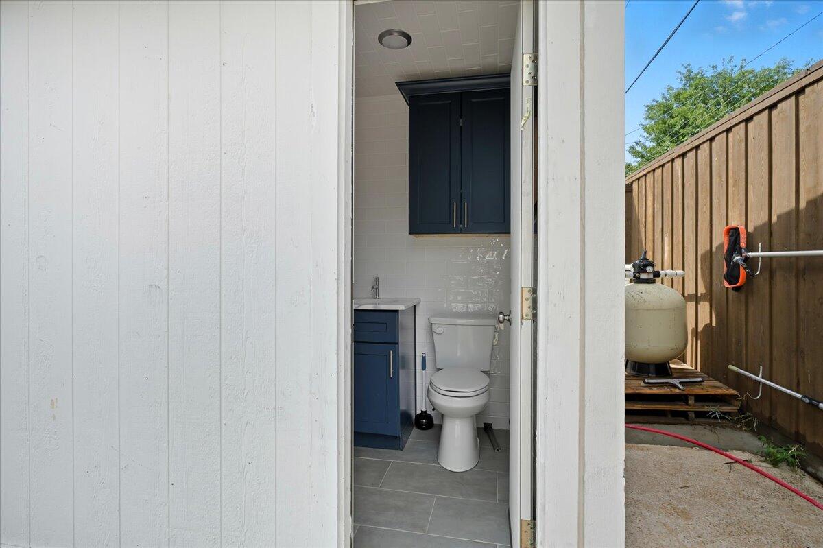 3808 61st Street Lubbock, TX 79413 - Photo 30 of 30 outside bathroom