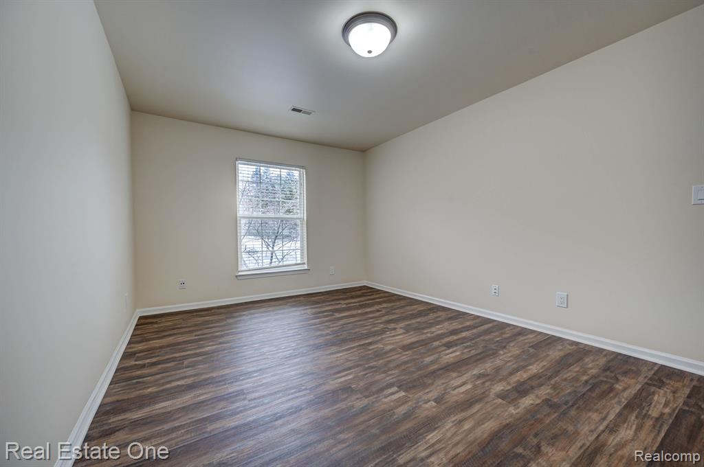 3578 Oakmonte Boulevard, Unit 96 Rochester, MI 48306 - Photo 31 of 47