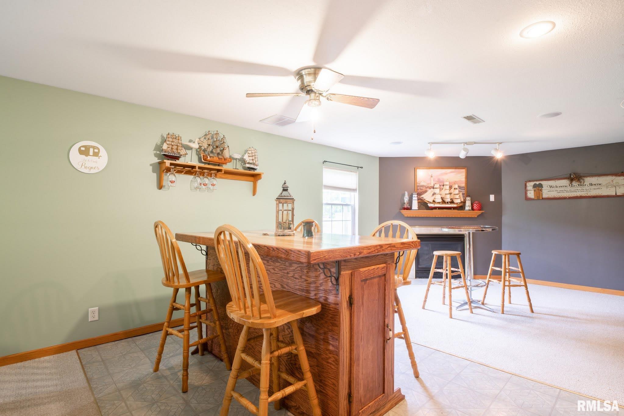 4241 Sheridan Road Pekin, IL 61554 - Photo 37 of 47 Gallery Image 37