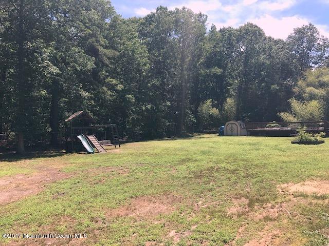 101 Brown Road Howell, NJ 07731 - Photo 20 of 21 Back-B