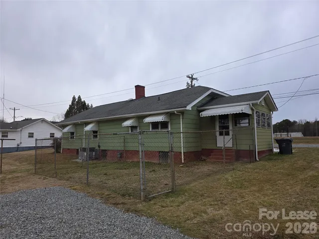 $1,250 | 114 Blacksnake Road, Stanley, NC 28164