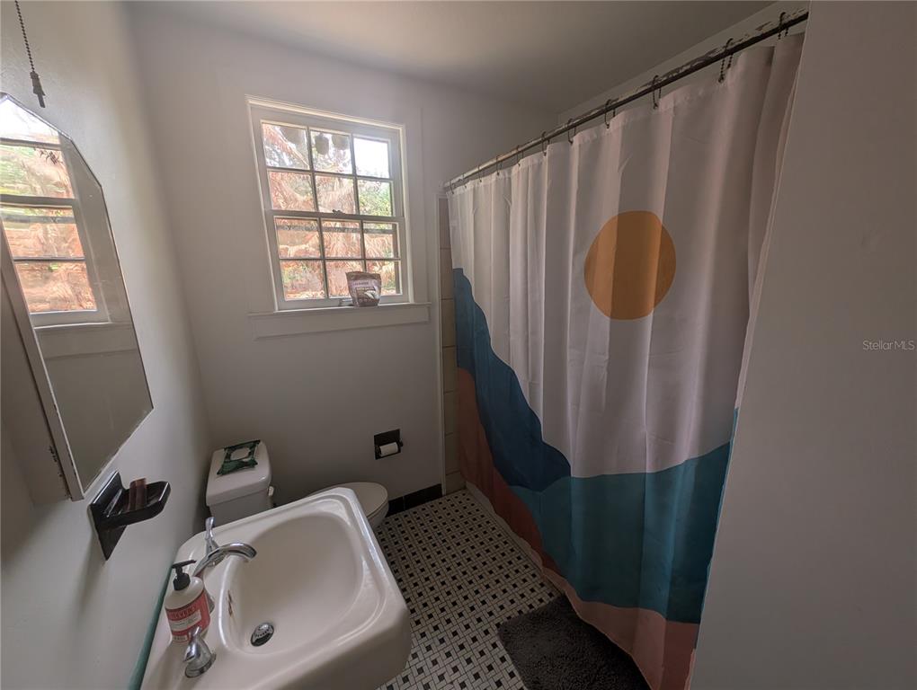 234 Southwest 3rd Street Gainesville, FL 32601 - Photo 15 of 20