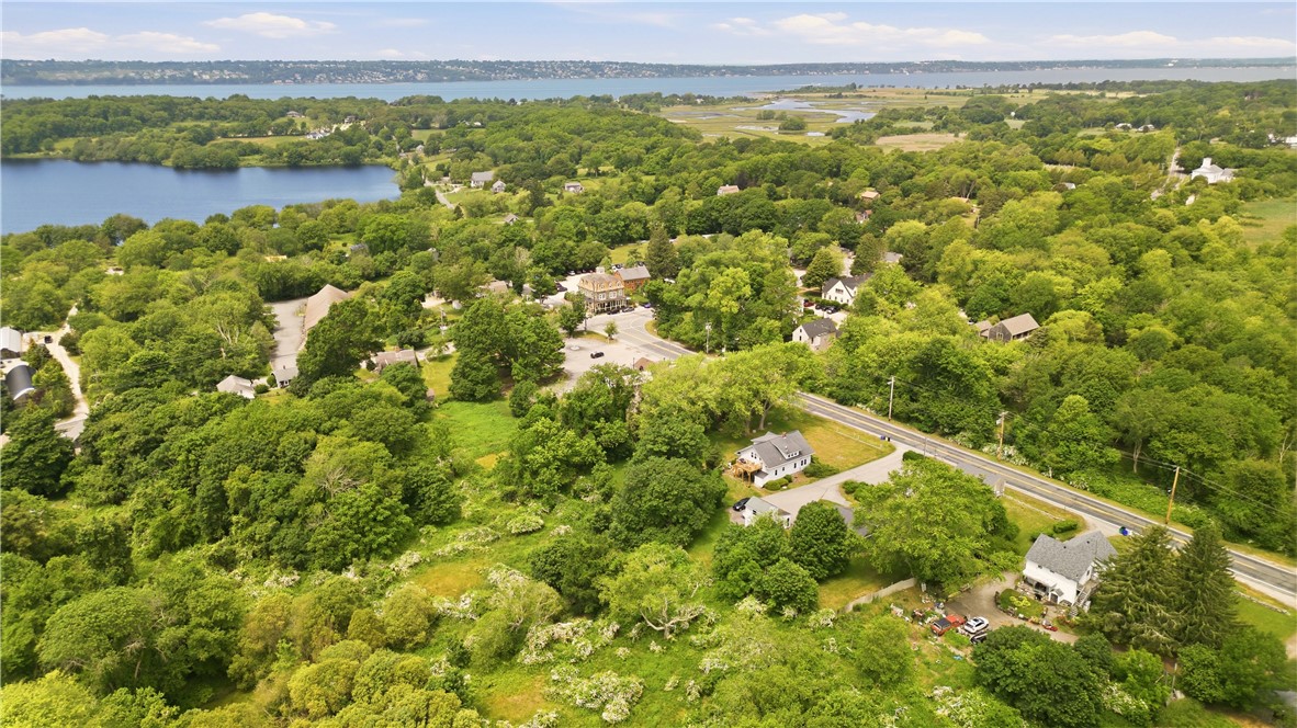 21 E Road Tiverton, RI 02878 - Photo 34 of 39