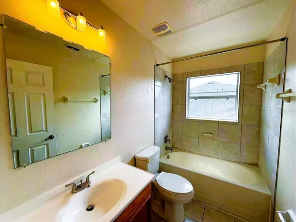 $3,400 | 14139 Sapphire Bay Circle, Orlando, FL 32828