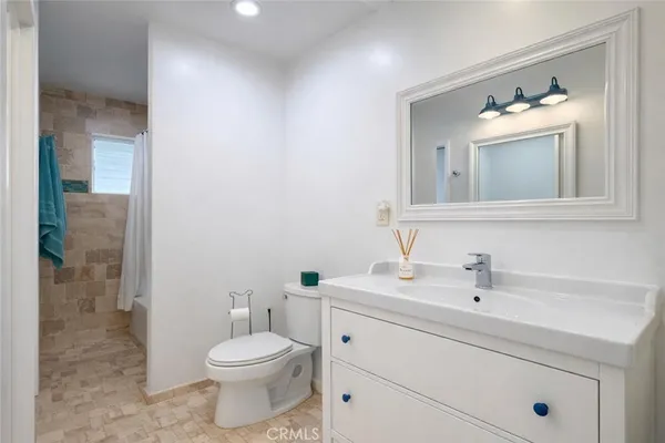 $1,570,000 | 3602-3604 Pine Avenue, Long Beach, CA 90807