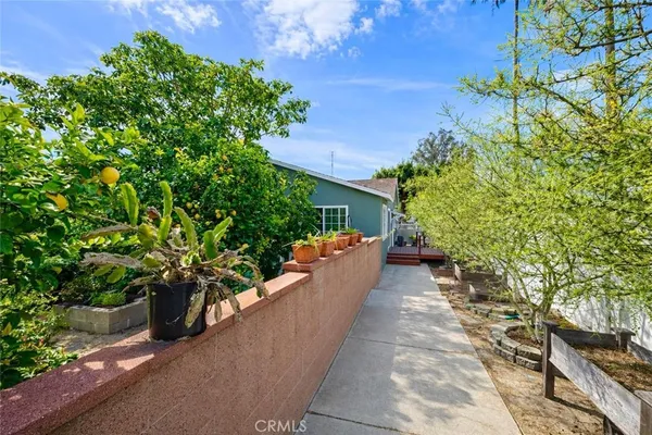 $1,570,000 | 3602-3604 Pine Avenue, Long Beach, CA 90807