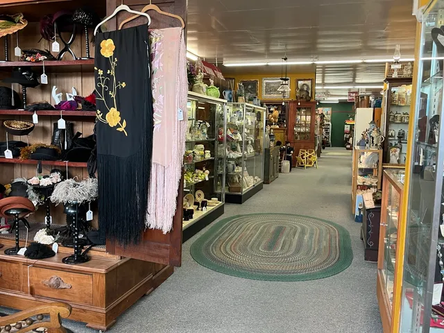 a view of a storage area with a lot of stuff