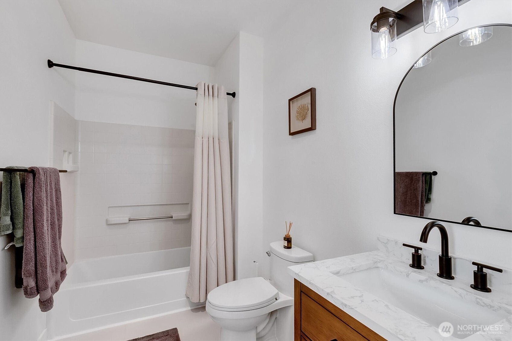300 110th Avenue Northeast, Unit 314 Bellevue, WA 98004 - Photo 19 of 33 Gallery Image 19