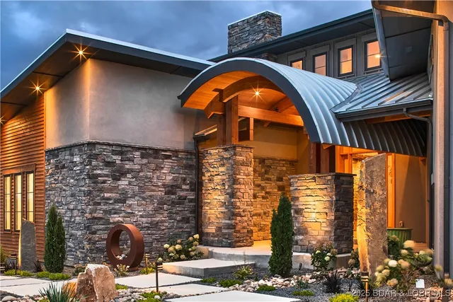 $1,895,000 | 3 Kingsman Drive, Camdenton, MO 65020