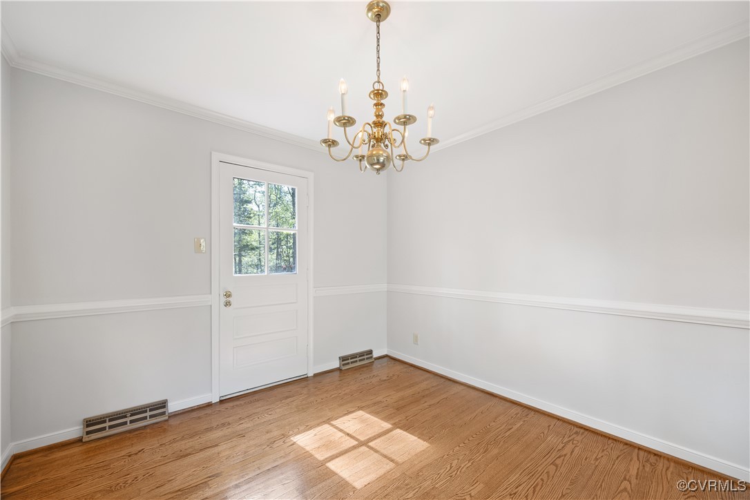 11801 Winfore Drive Midlothian, VA 23113 - Photo 16 of 32 Dining Room