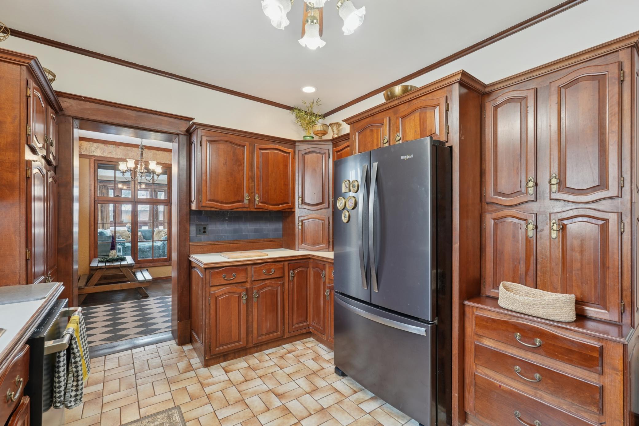 2566 18th Avenue East North St. Paul, MN 55109 - Photo 18 of 42