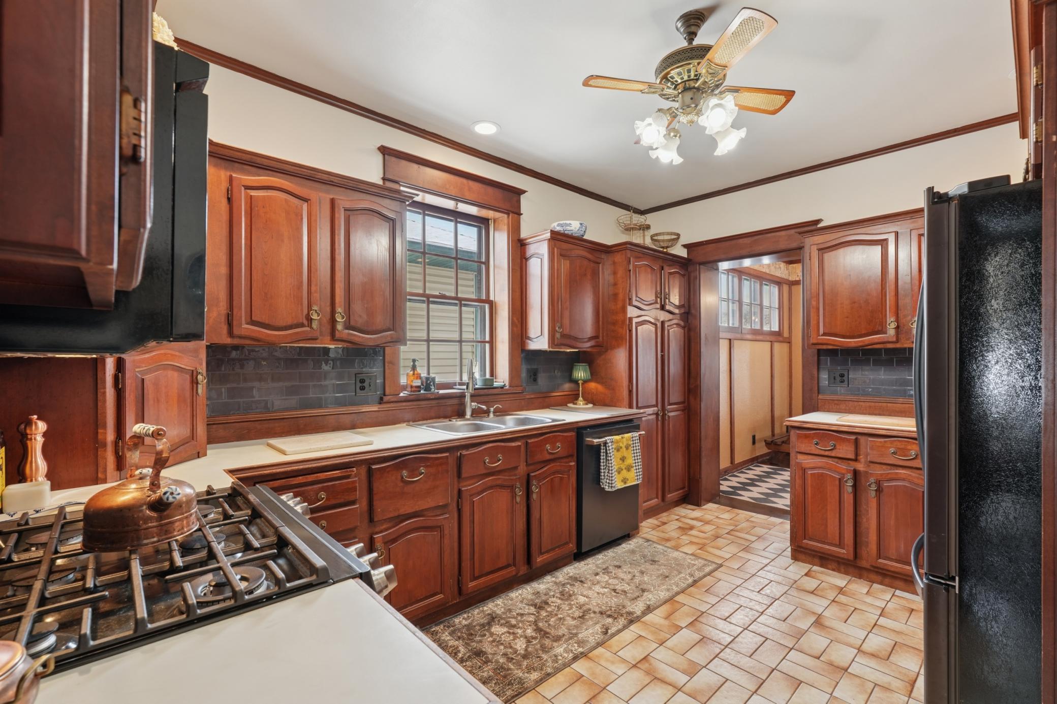 2566 18th Avenue East North St. Paul, MN 55109 - Photo 19 of 42