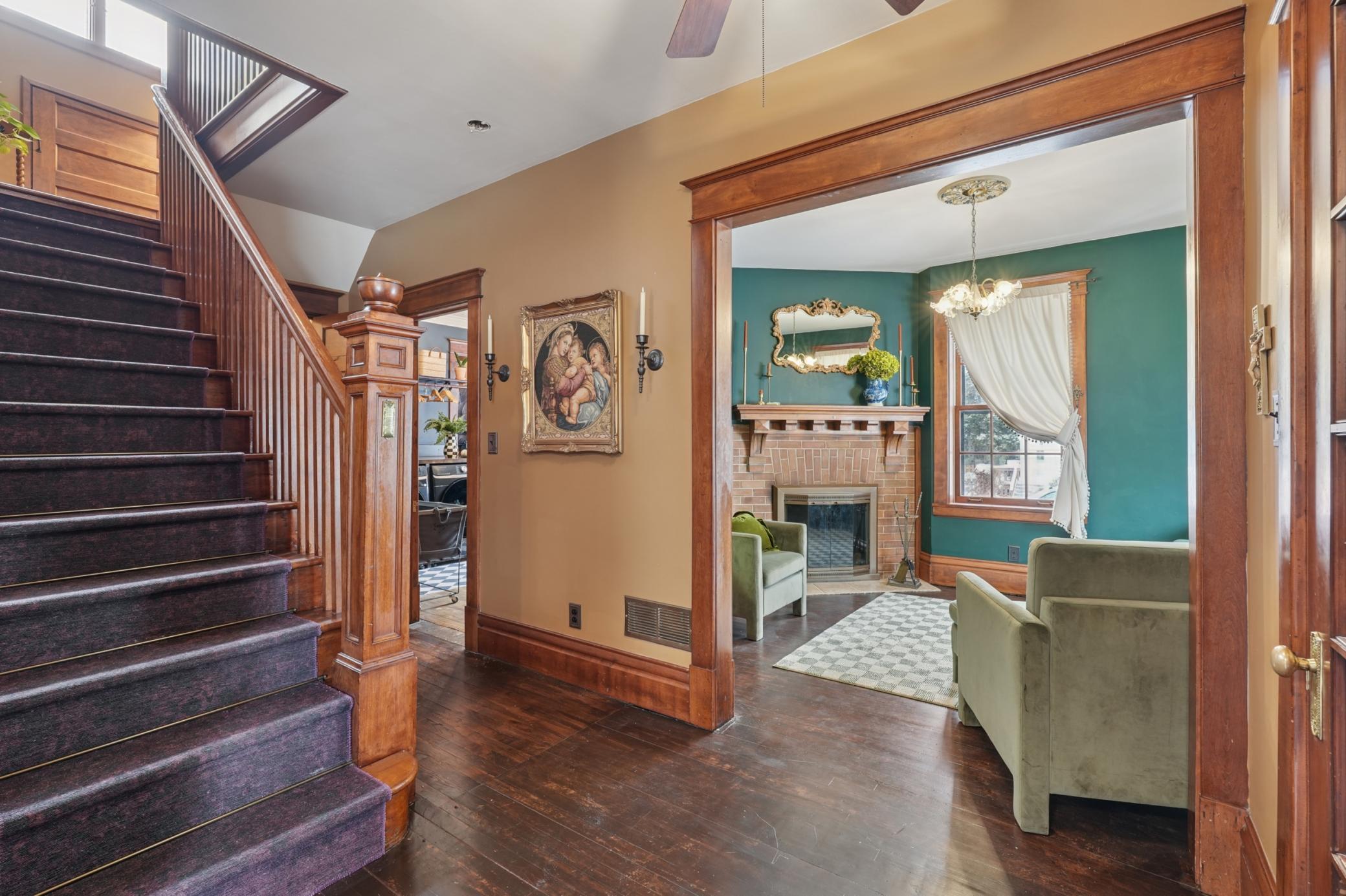 2566 18th Avenue East North St. Paul, MN 55109 - Photo 5 of 42